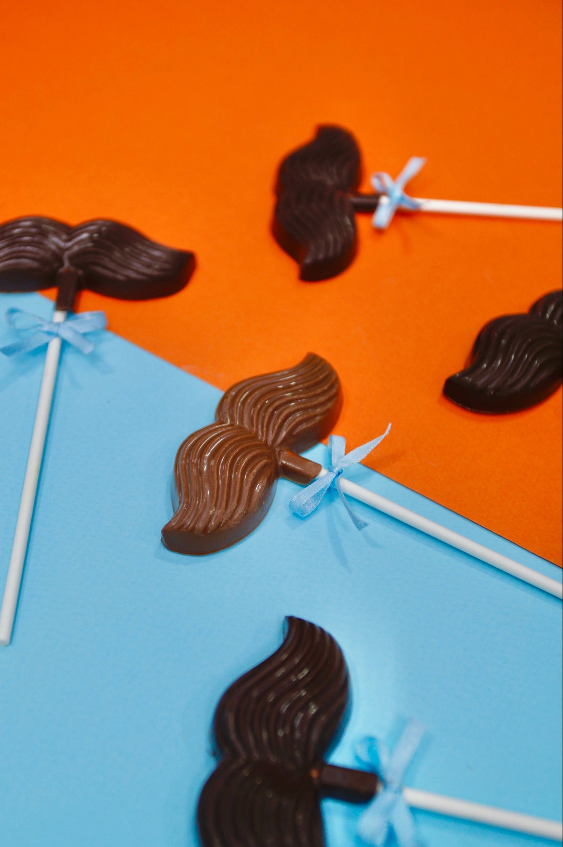 Mustache Pop