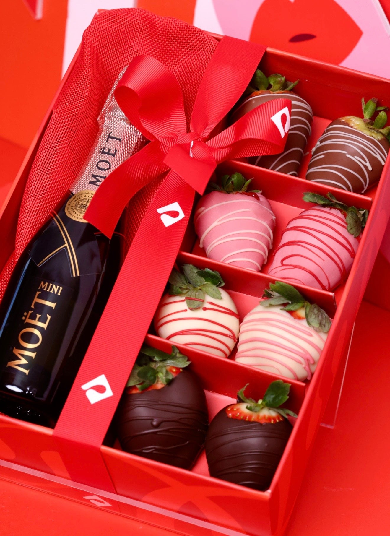 Chocolate strawberries &amp; Champagne Box (Pick up only)