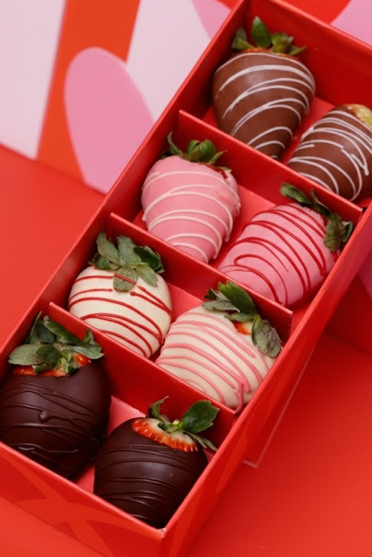 Chocolate strawberries &amp; Champagne Box (Pick up only)